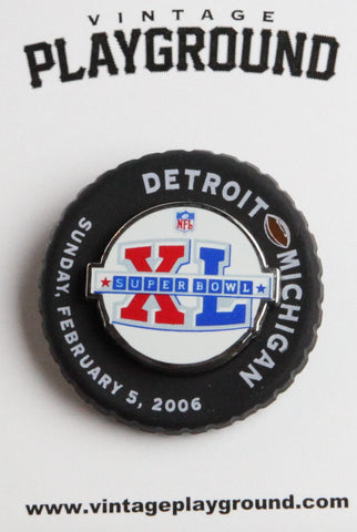 Vintage Super Bowl XL (40) Detroit Michigan Pin